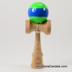 Kendama Canada – Kendama KCS – balle verte bande bleue – Green ball with blue Stripe