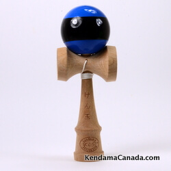 Kendama Canada – Kendama KCS – balle bleue à large bande noire – Stripe kendama